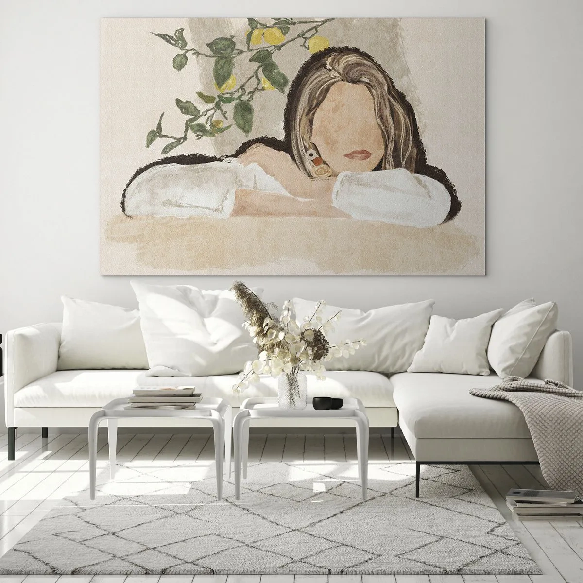 Obraz na skle - Žena opretá o stôl medzi konármi citrónovníka s bezvýraznou tvárou. - 70x50cm - Kráska z juhu - Moderná nástenná dekorácia do obývacej izby a spálne ARTTOR