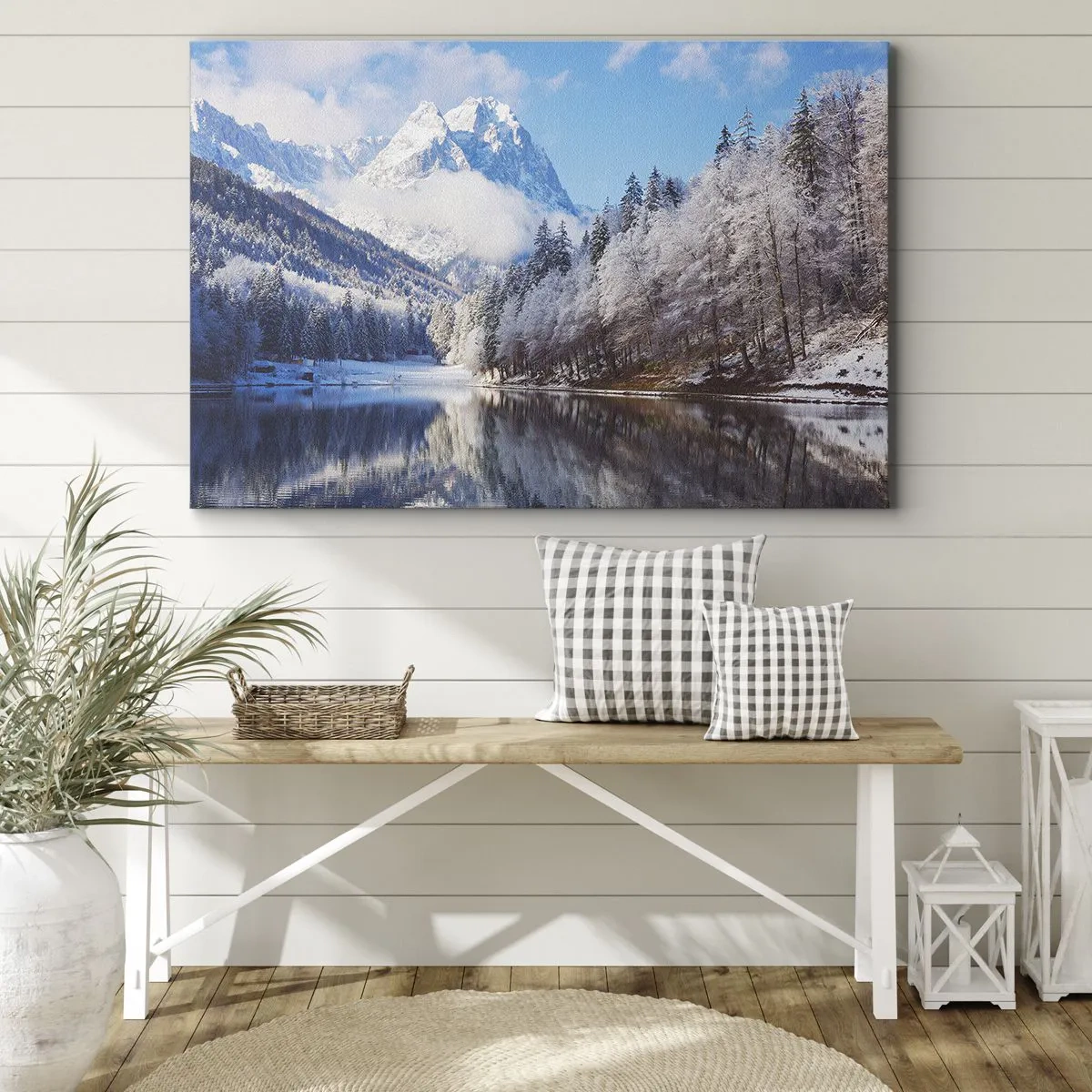 Obraz na plátne - Zimná horská krajina so zasneženými stromami a jazerom - 70x50cm - Snehová stráž - Moderná nástenná dekorácia do obývacej izby a spálne ARTTOR