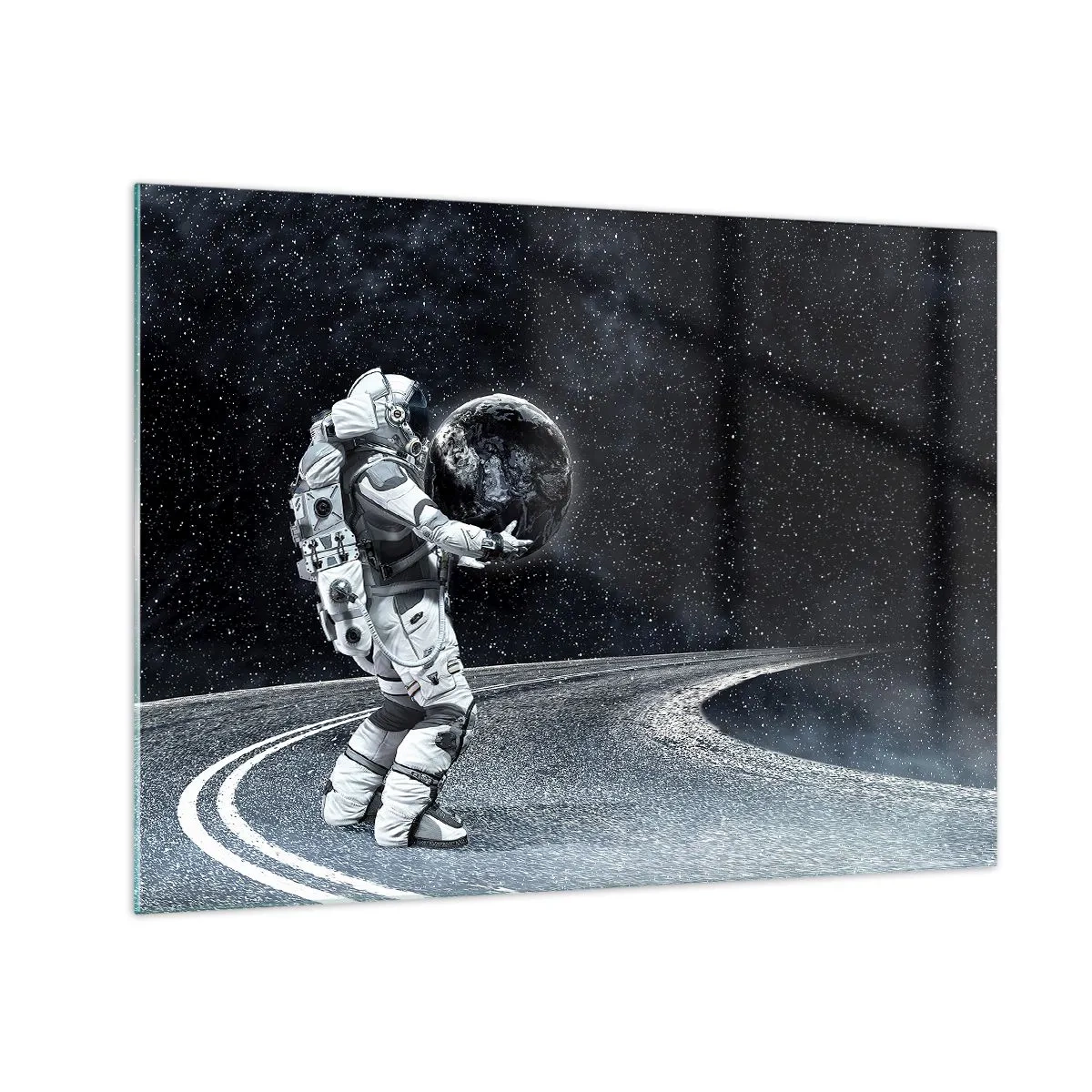 Obraz na skle - Astronaut nesie Zem na ceste vesmírom - 70x50cm - Na Mliečnej dráhe - Moderná nástenná dekorácia do obývacej izby a spálne ARTTOR