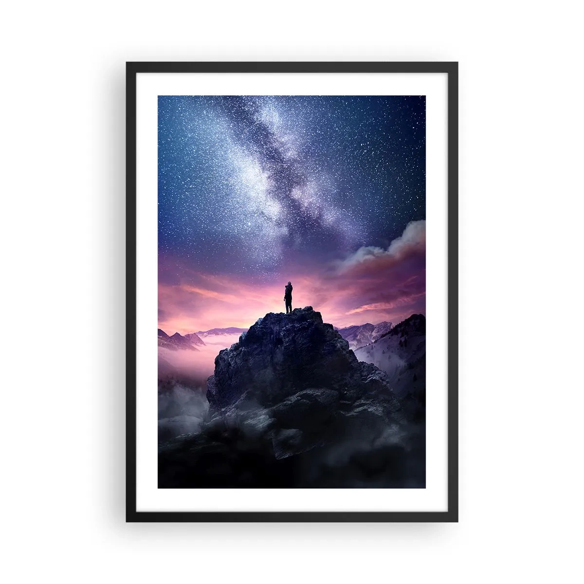 Plagát v čiernom ráme - Silueta osoby na vrchole hory pod hviezdnou oblohou - 50x70cm - A pocítil život - Moderná nástenná dekorácia do obývacej izby a spálne ARTTOR