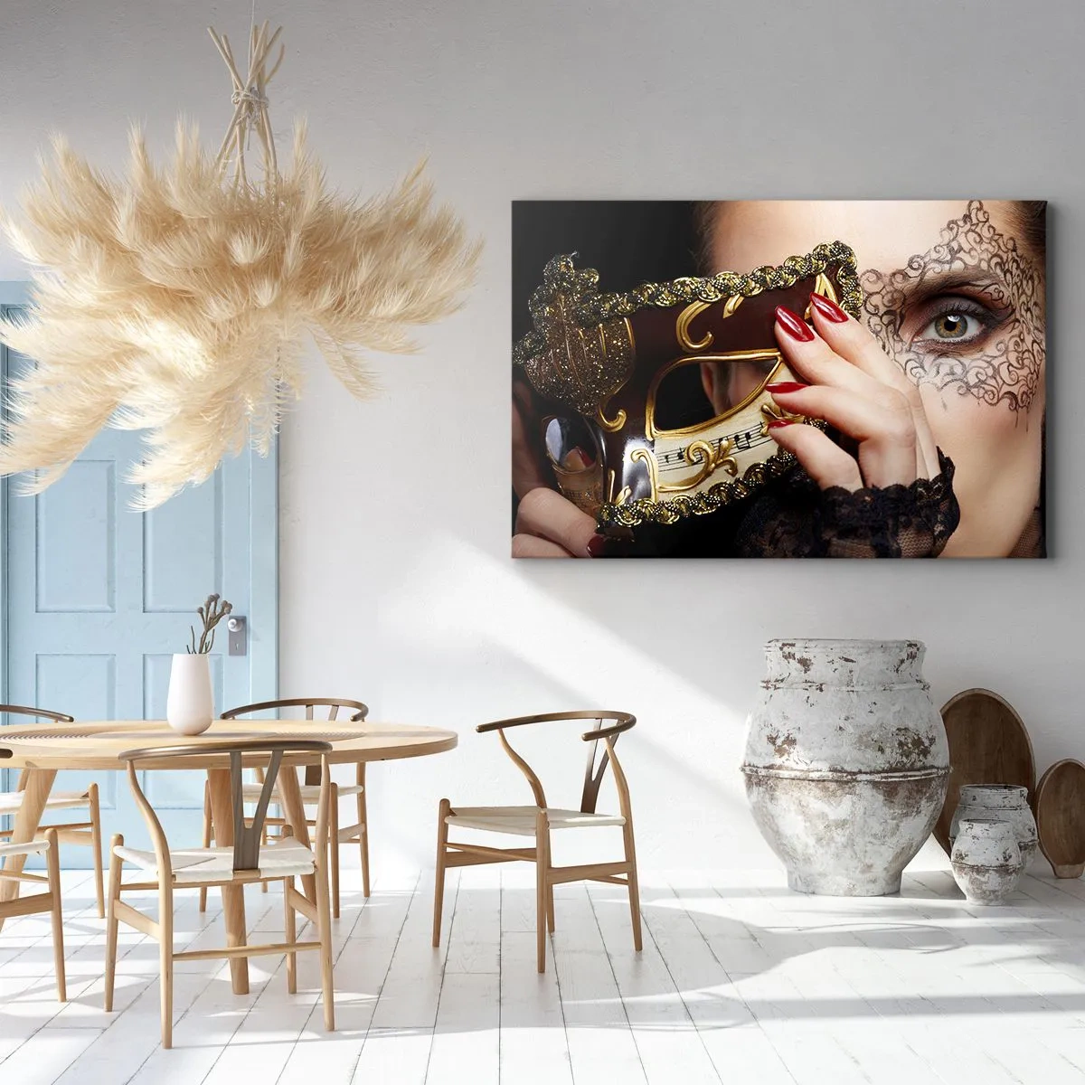 Obraz na plátne - Žena s benátskou maskou zdobenou zlatom a čipkou. - 70x50cm - Môj svet je barokový - Moderná nástenná dekorácia do obývacej izby a spálne ARTTOR