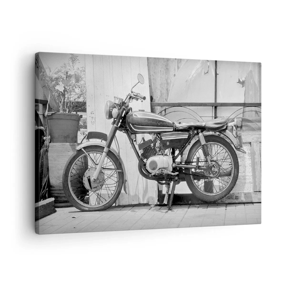 Obraz na plátne - Čiernobiela fotografia klasického motocykla - 70x50cm - Klasika nadovšetko - Moderná nástenná dekorácia do obývacej izby a spálne ARTTOR