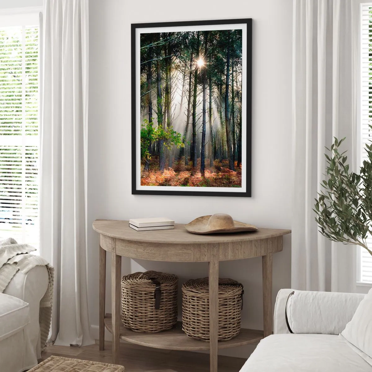 Plagát v čiernom ráme - Magické slnečné lúče v lesnej scenérii - 50x70cm - Lesná divočina - Moderná nástenná dekorácia do obývacej izby a spálne ARTTOR